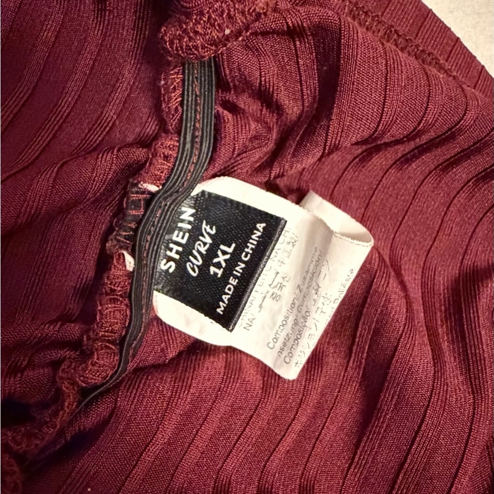 SHEIN Deep Red Ribbed Garment - Picture 2 of 2